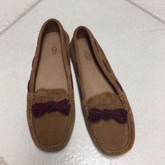 UGG Shoes - Ugg slides brand new